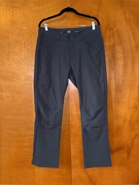 PRANA Charcoal Gray Straight Fit ActivewearPants women’s size 10.